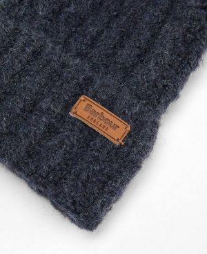 Saltburn Beanie & Tartan Scarf Gift Set