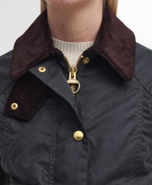 Cropped Beadnell Waxed Jacket
